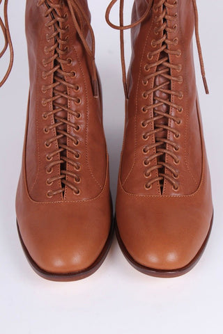 1910s Everyday Lace - up Boots - Light Brown - Ruth - memery
