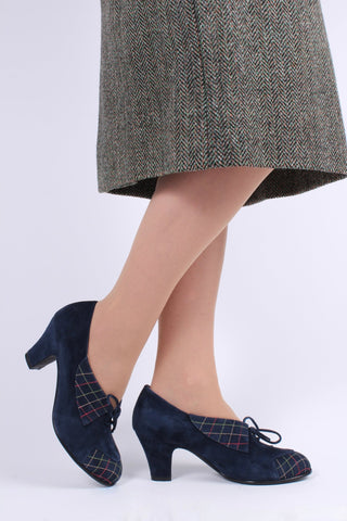 1940s Suede Pumps with Colored Trim – Navy – Edith - memery