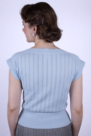 1950s style cap-sleeved jumper in fine lace knit - Pastel light blue- Iris