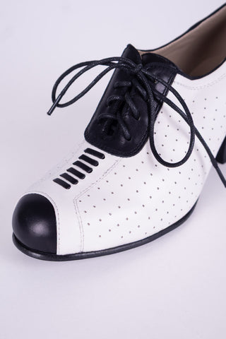 1940'er Spectator Oxford pump - Sort / Hvid - Lucy
