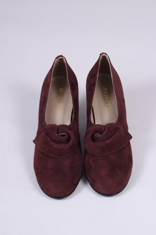 1940'er style pumps i ruskind med roset - Blommefarvet - Luise