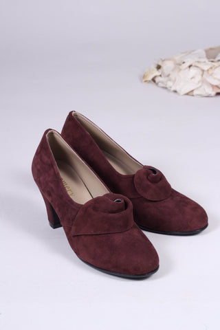 1940s style suede pumps with a rosette - Plum - Luise - memery