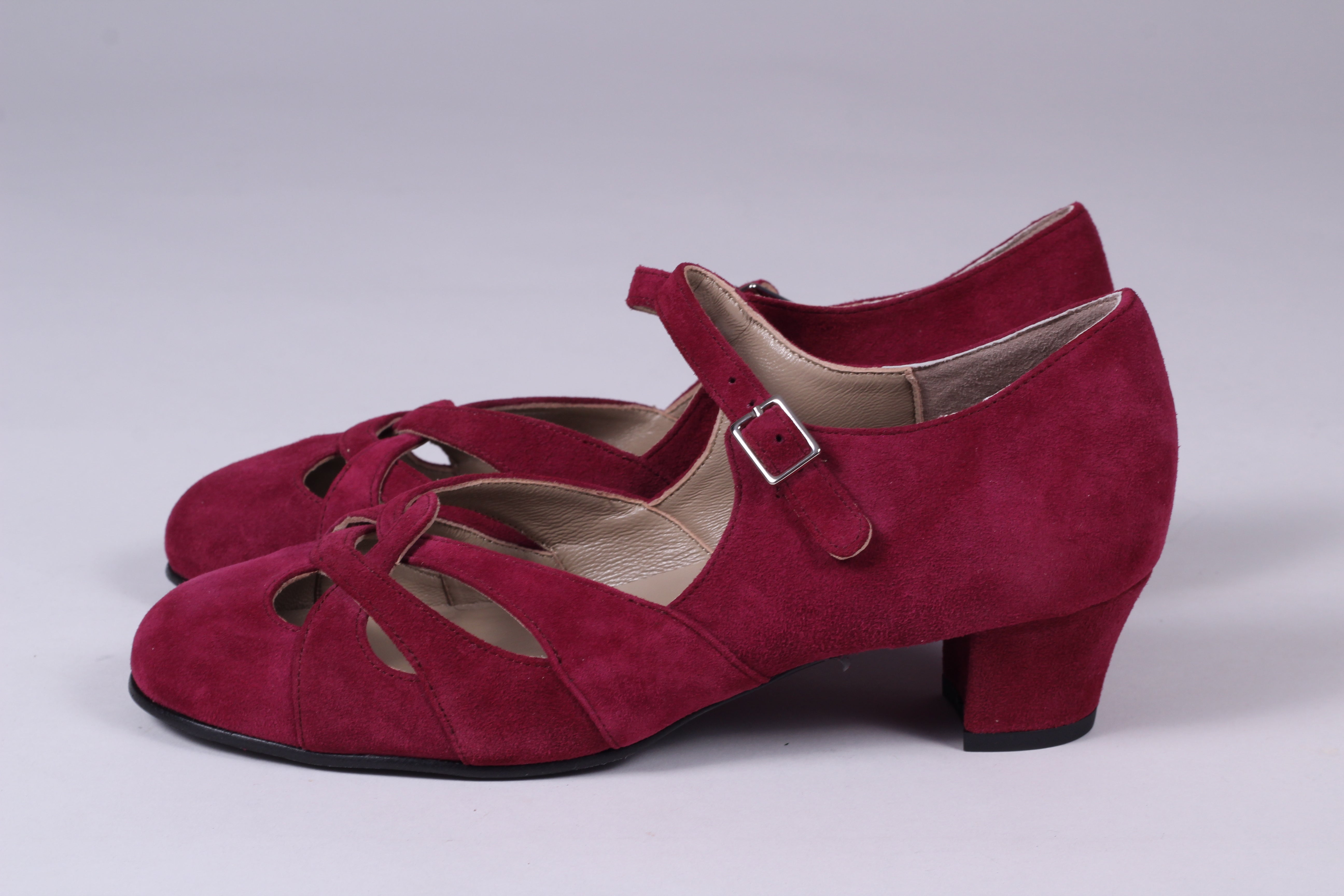 1930'er / 1940'er vintage style sandaler i ruskind - bordeaux rød Id – memery