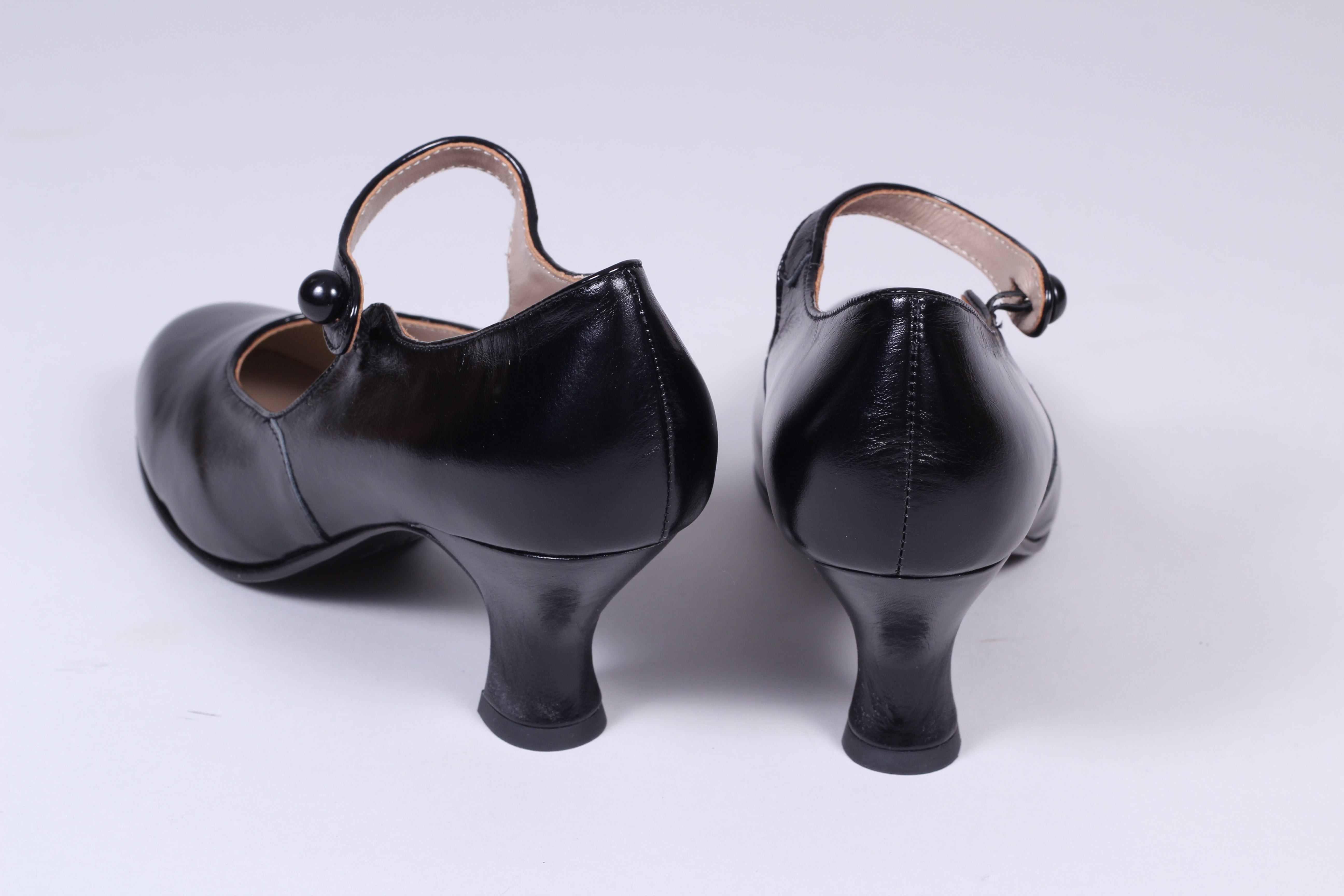 1920'er vintage style pumps med fransk hæl - Sort - Asta